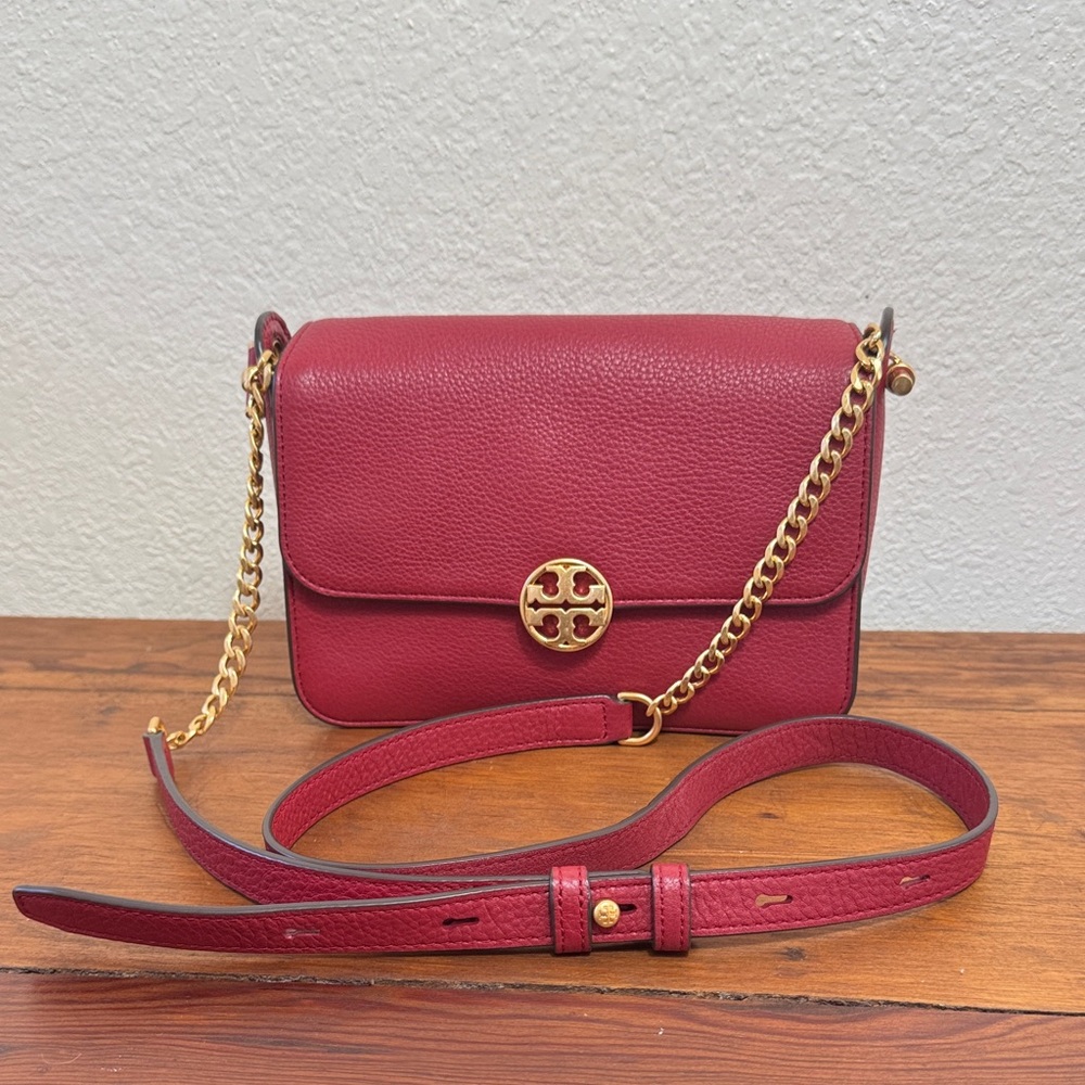 Tory Burch Chelsea Elegant Red Leather Crossbody Bag